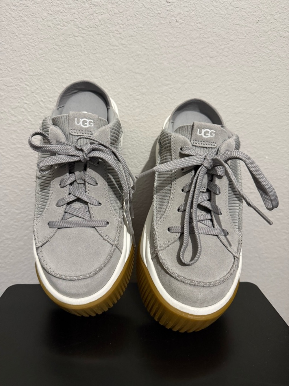 UGG EZ-DUZZIT MULE SEAL PLATFORM SNEAKER SHOES US 8 - Picture 3 of 3